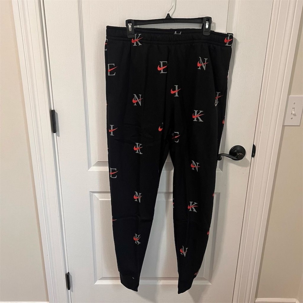 Nike Mens Sportswear Monogram Logo Jogger Pants Black Red DV9611-011 XL Tall NWT